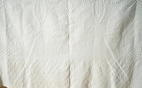 WELL QUILTED Vintage 1860's All White "Bride's" Quilt ~Rare Trapunto Quilting! - Picture 6 of 13