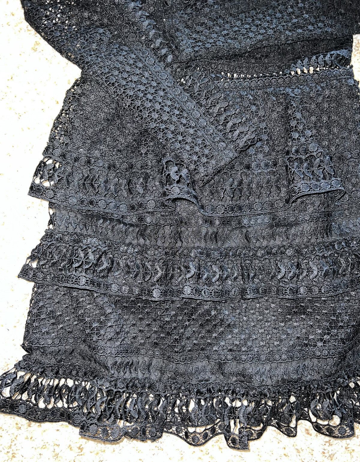 Picture 2 of 4