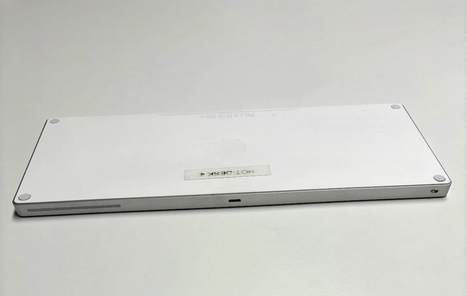 Apple Magic Keyboard Modell A1644 – kabellose Bluetooth-Tastatur - TOP Zustand! - Bild 2 von 2