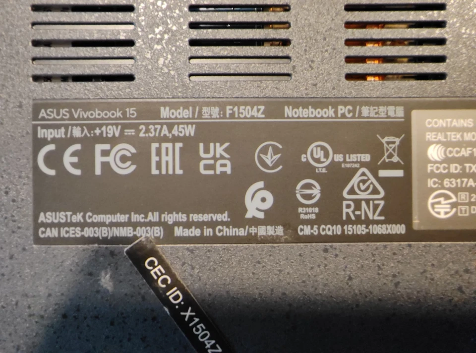 ASUS VivoBook 15.6" (512GB,Intel Core i3 12th Gen.,4.40 GHz,16GB) Laptop - Gray - Image 3 of 4