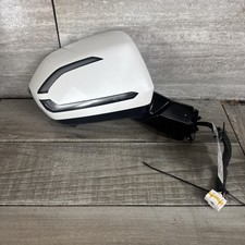   2020-2022 Hyundai Palisade Side View Mirror...