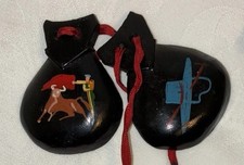  3 VTG SPANISH CASTANETS HAND PAINTED HAND CLAPPERS/BULLFIGHTING  DANCING A10
