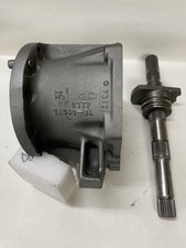 Rf D7tp-7a040-ba Ford C6 Trans Adapter To 205 Transfer Case 5 34 4 X 4