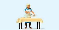 Preiser 28130 HO Scale Individual Figure - Housewife Serving Dinner at the Table