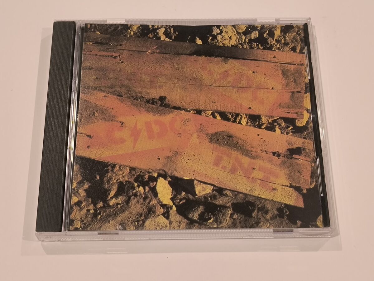 T.N.T. by AC/DC (CD,1975 ALBERT PRODUCTIONS) NEW ZEALAND T.N.T. by AC/DC (CD,1975 ALBERT PRODUCTIONS) NEW ZEALAND