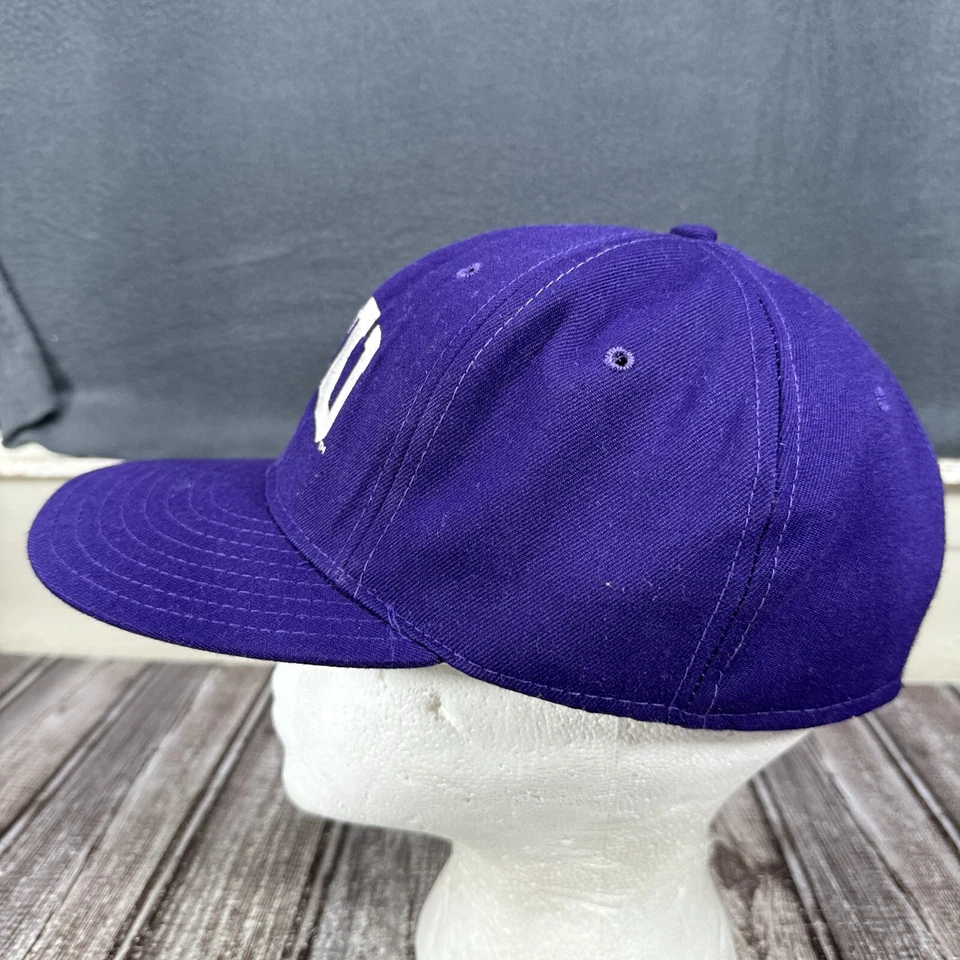 Vintage TCU Horned Frogs Hat Fitted 7 1/2 College Purple Cap - Image 4 of 4