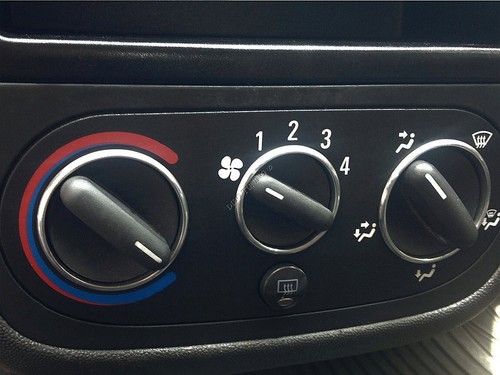 Per Opel Combo 2001-2011 Alluminio Anello Ventilazione Anelli Cromati 3 pezzi - Picture 9 of 10