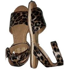 Aerosols Sandals 7 NEW