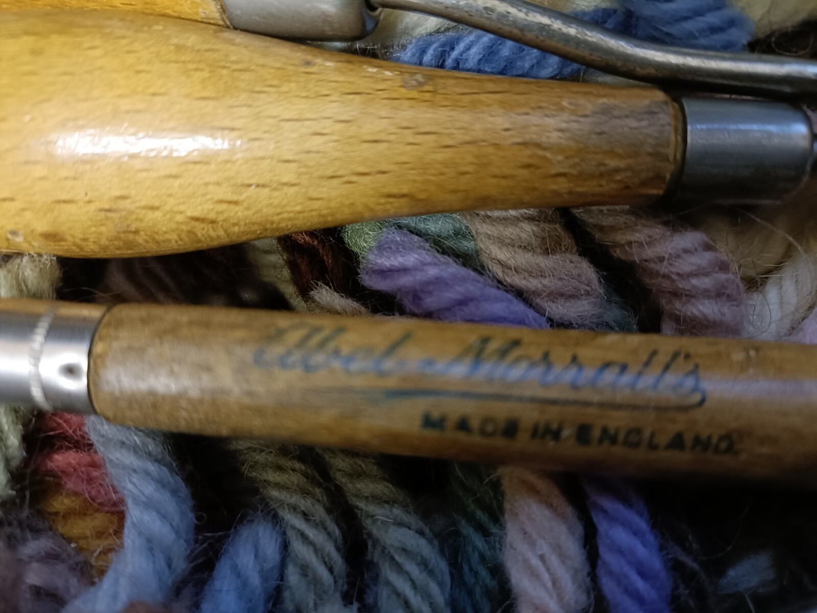 VINTAGE RUG MAKING TOOLS TAPESTRY CANVAS WOOL & FRAMES JOB LOT eBay