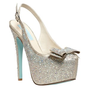 betsey johnson rhinestone pumps