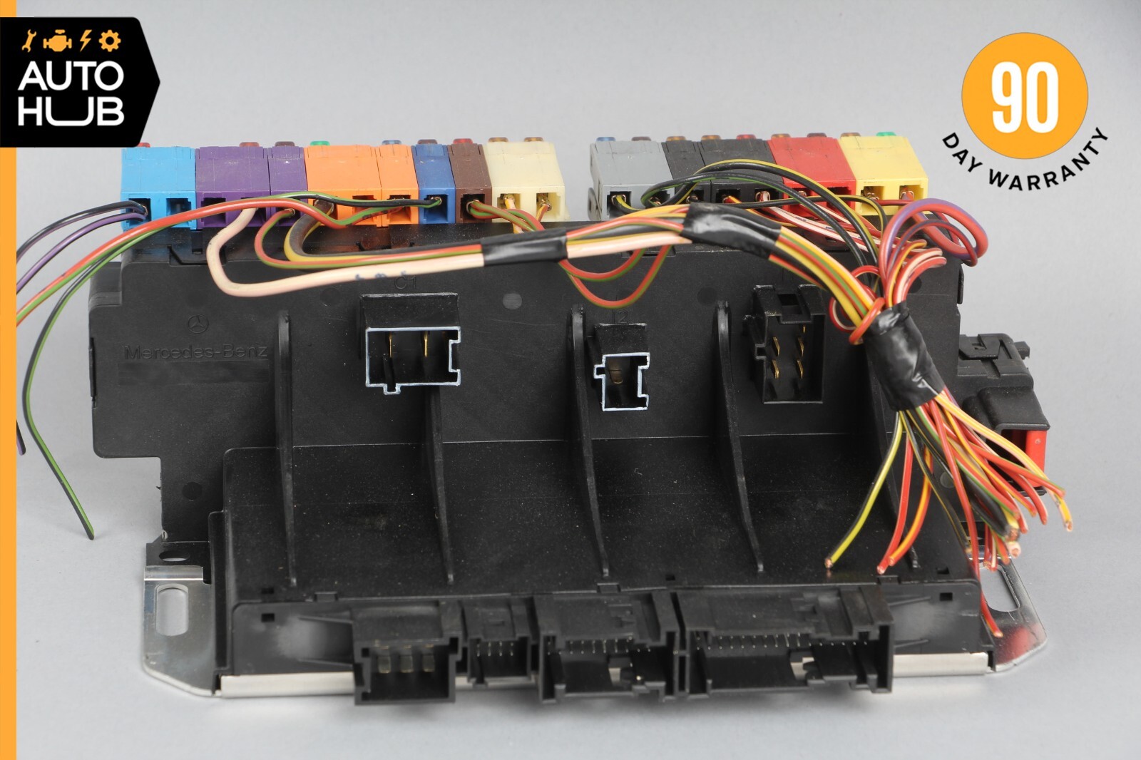 03-12 Mercedes R230 SL500 SL550 Front Left SAM Fuse Box Control Module OEM
