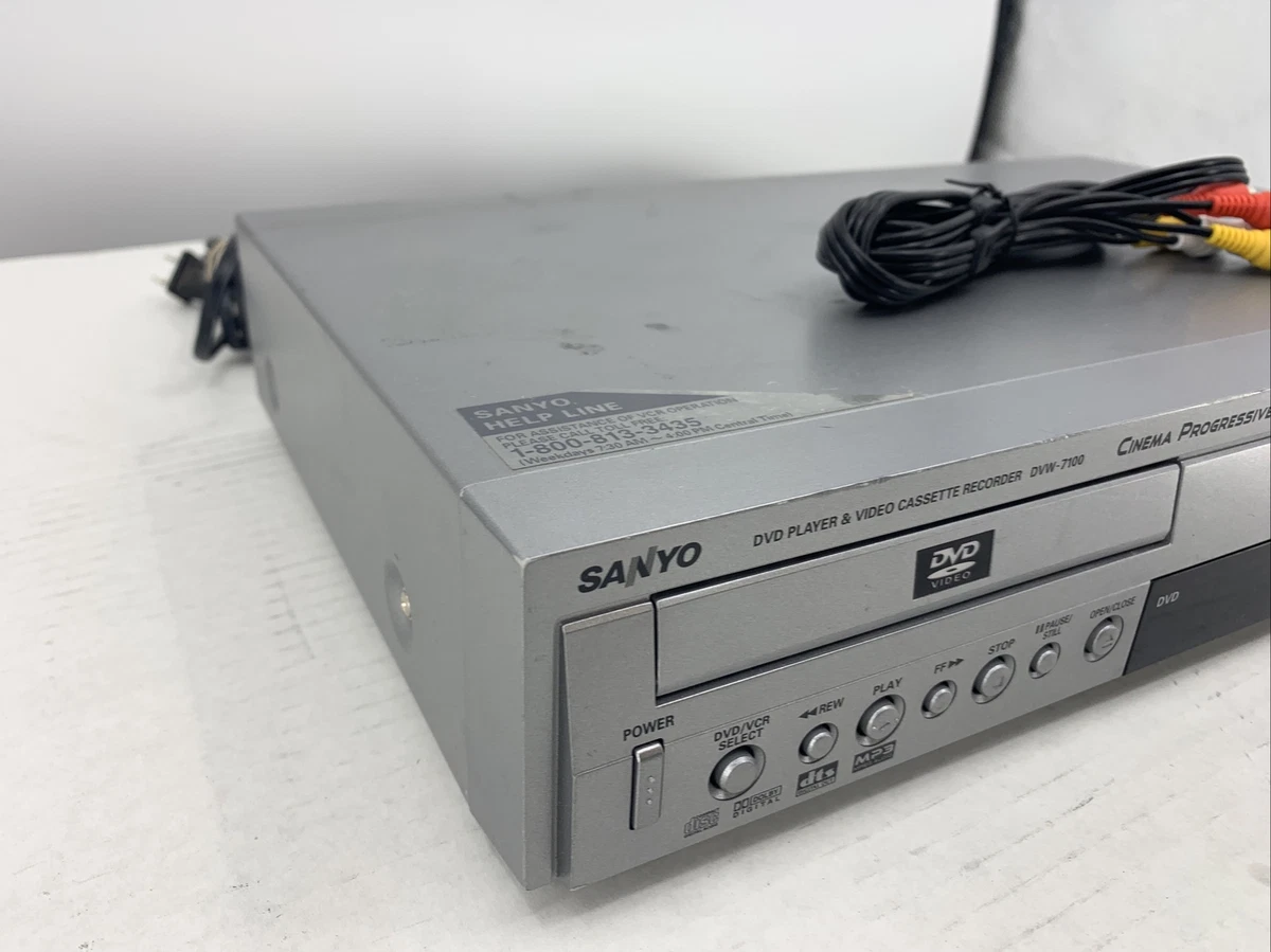 Sanyo DVW7100 DVD Player VHS VCR Recorder Combo w/ Remote & Orig