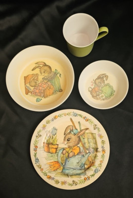 Vtg Oneida Deluxe Peter Rabbit Nursery Rhyme Melamine Child s Dishes 4pc Set