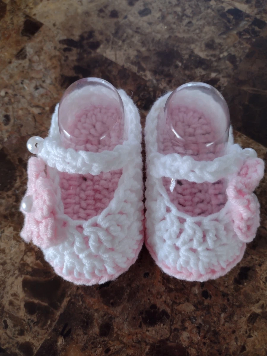 Shoes for 4 hotsell month old baby girl