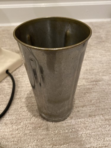 Vintage Hamilton Beach Milkshake Malt Mixer No 25 Ivory & Original Cup - Works! - Picture 10 of 13