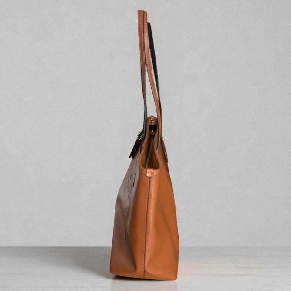 Bolsa de ombro COACH x Snoopy Peanuts F37273 edição limitada bolsa tote de couro usada - Imagem 4 de 4