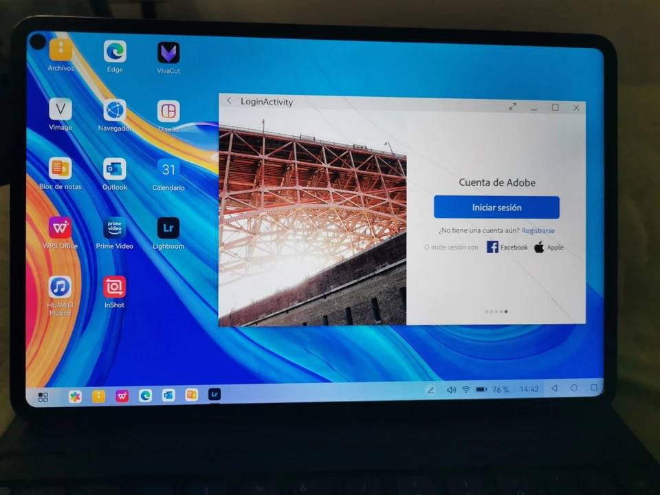 Tablet Huawei Matepad Pro con accesorios - Imagen 2 de 4