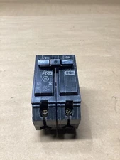 GENERAL ELECTRIC THQB220 CIRCUIT BREAKER 20 AMP 2P 120/240V #101F282*CO