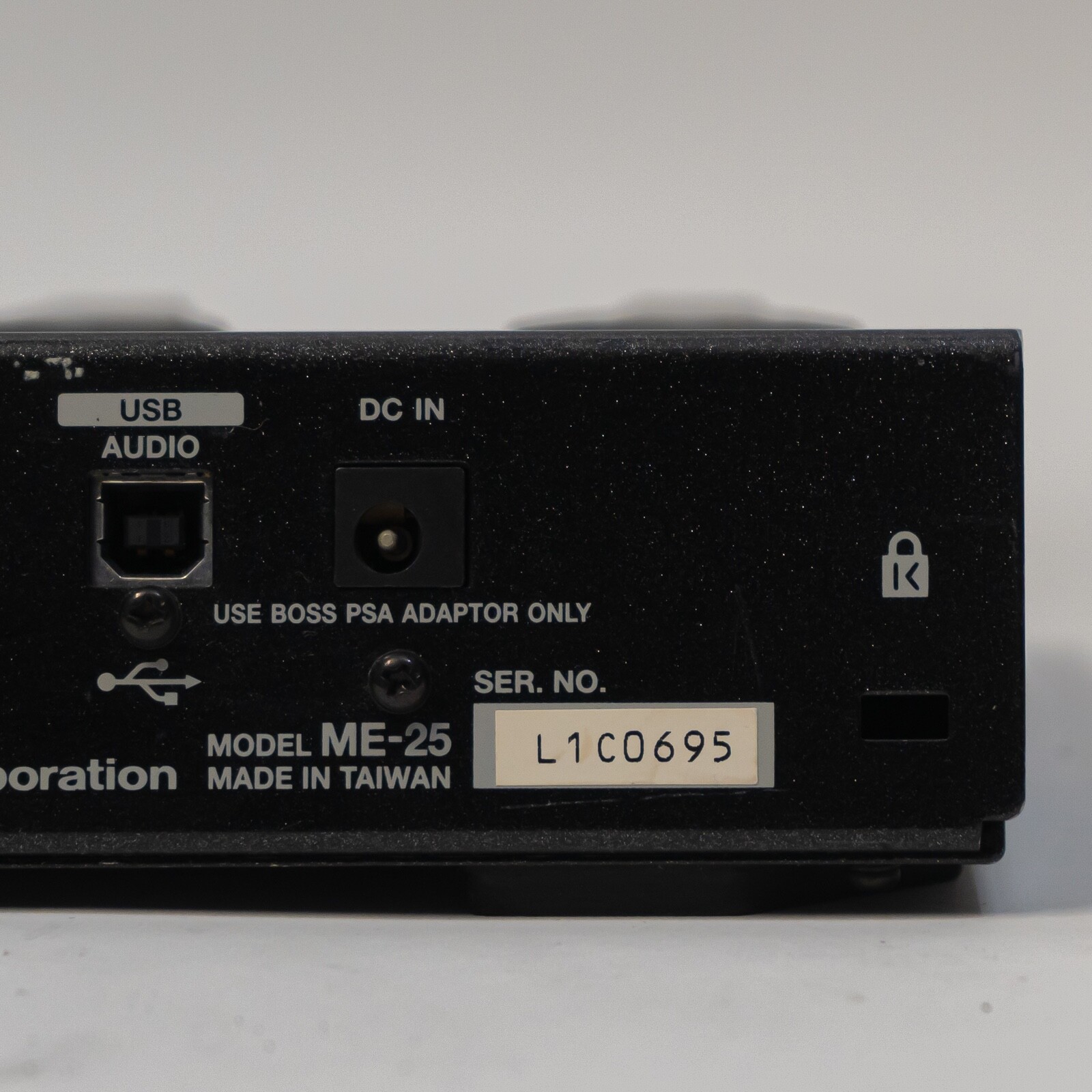 Boss ME25 Guitar MultiEffects Pedal 3 Button Stompbox with