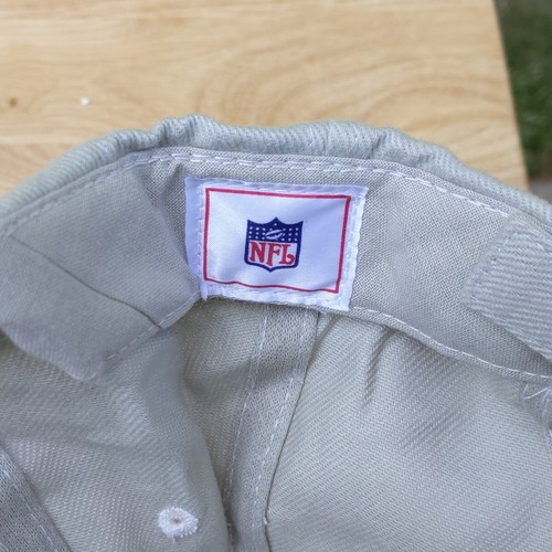 Cappello Washington Redskins ricamato beige strapback - berretto da baseball con licenza NFL - Foto 6 di 6