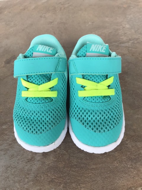 baby girl nike shoes size 5