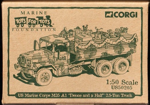 CORGI CLASSICS "US MARINE CORPS TOYS FOR TOTS M35A1 DUECE & A HALF TRUCK US50205 - Picture 9 of 10