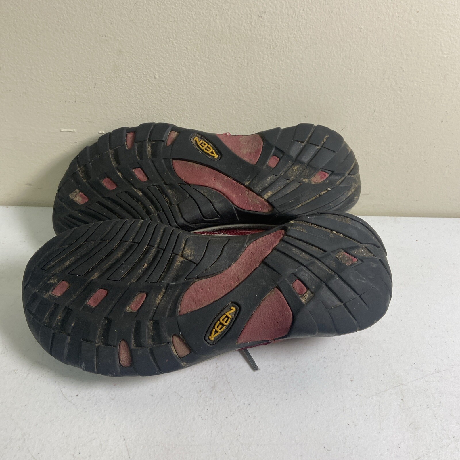 Scarpa da trail KEEN Presidio Oxford sportiva impermeabile scamosciata donna taglia 8 5 rossa