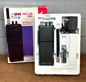 SMR Sea Lab 9000 Handheld VHF Marine Radio w/ Charger & Accessories Original Box