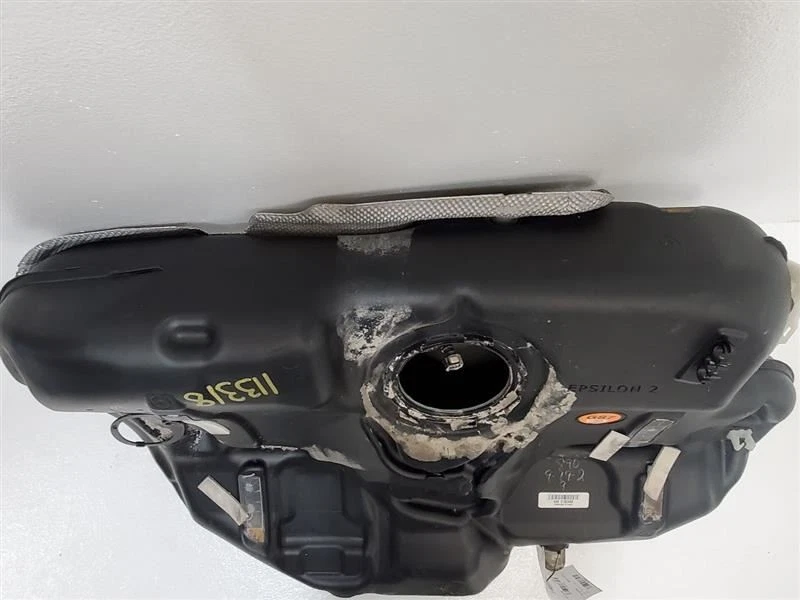 2013-2019 CADILLAC XTS Fuel Tank FWD 18 Gallon 12777874 13-19       Foto 2 de 4