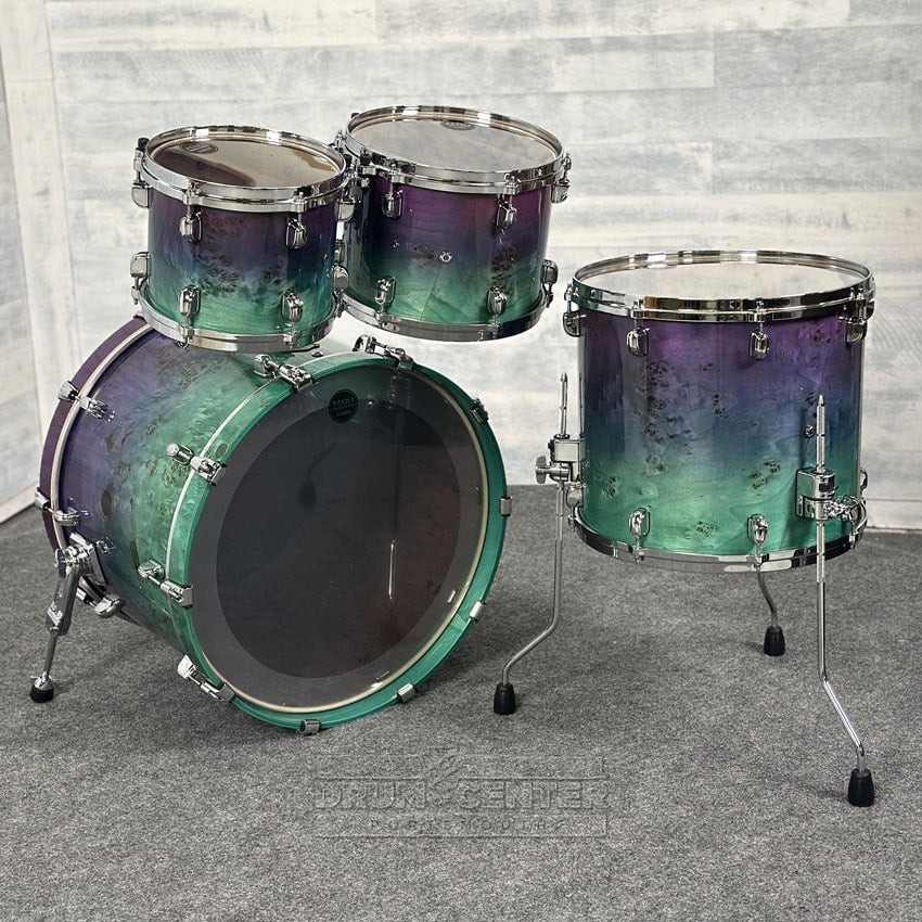 Tama Starclassic Walnut/Birch 4pc Drum Set w/22BD Nebula