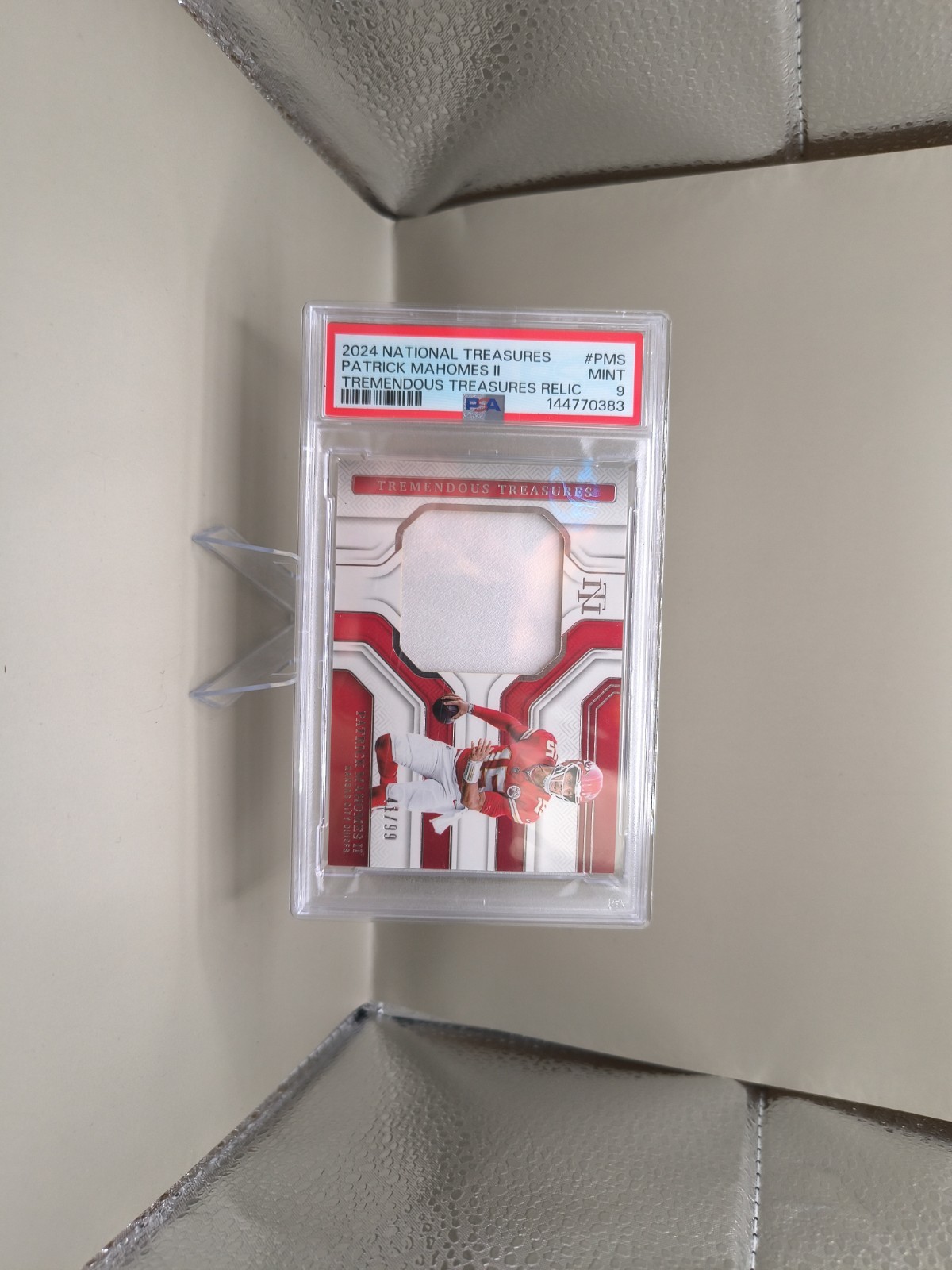 2024 NATIONAL TREASURES TREMENDOUS RELICS PATRICK MAHOMES II 18/99 PSA 9 view 2