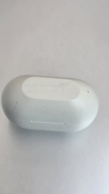 Baseus Bass 15 Clip Open Ear Bluetooth 5.4 Ladecase Weiß   Nur Case   Gebraucht