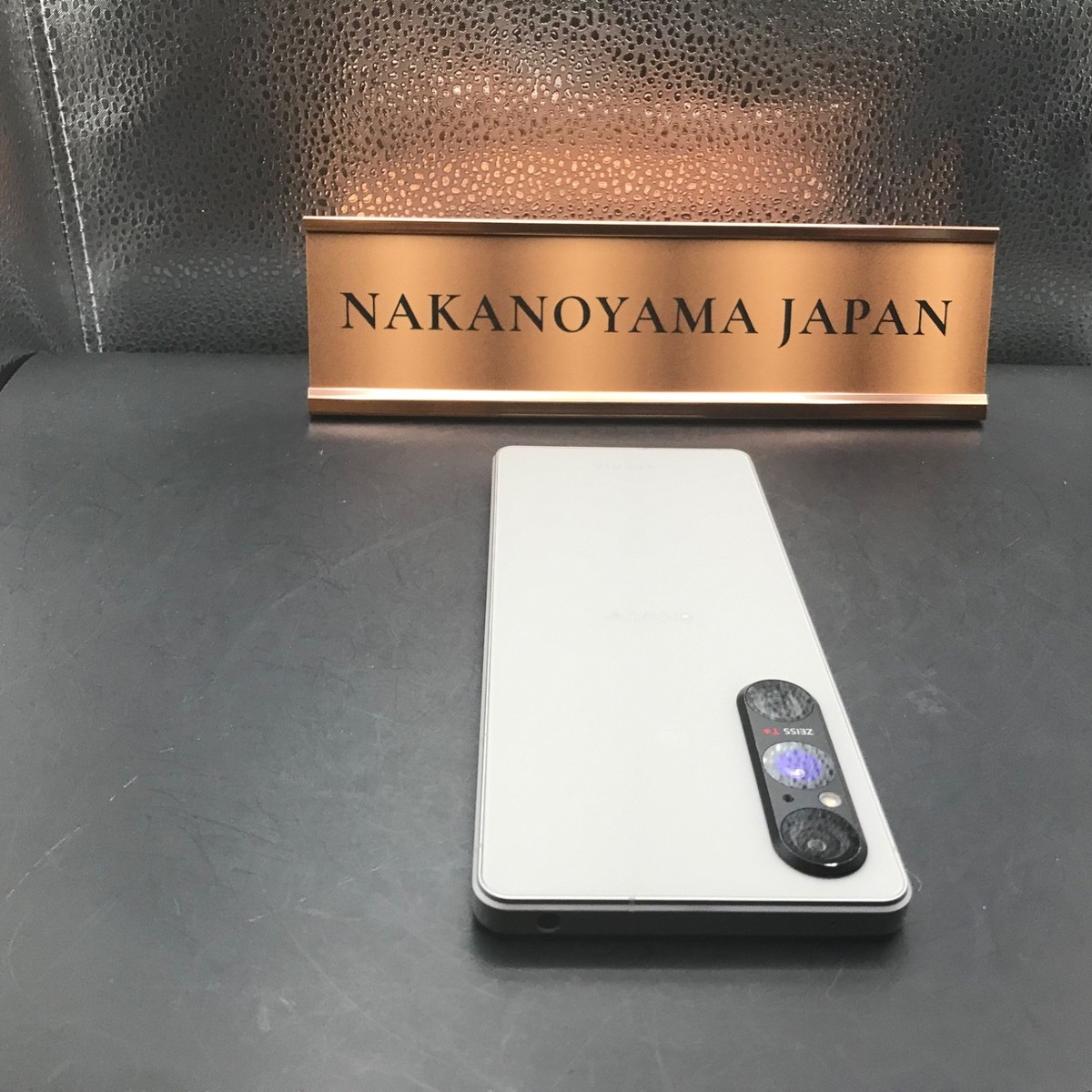 Sony Xperia 1 V XQ-DQ44 Platinum Silver 512GB 16GB RAM Dual SIM