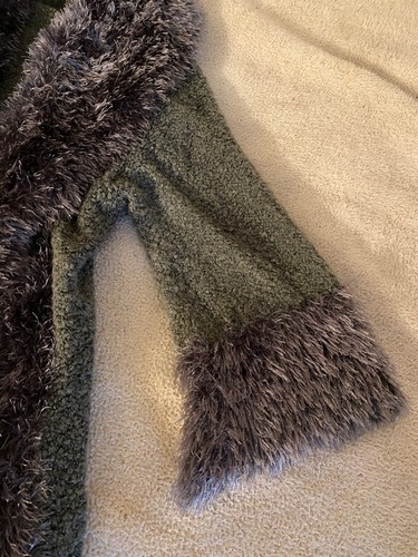 Noelle Leinen Kaschmirmischung Kunstfell offene Strickjacke Pullover One Size grün lila - Bild 7 von 17