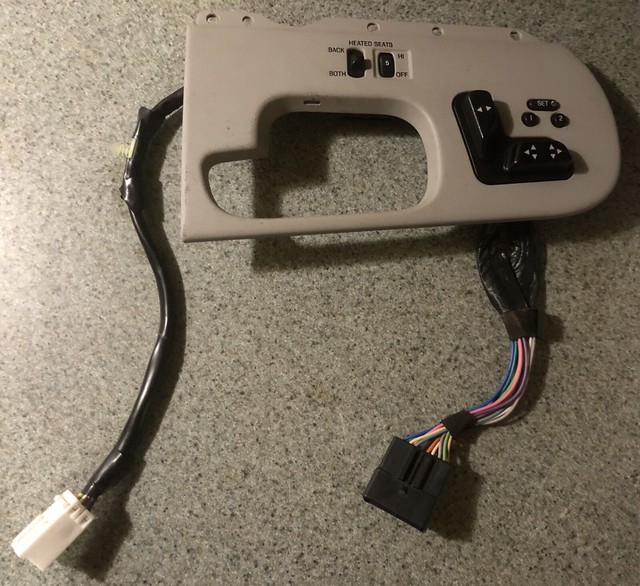 1998 2002 Lincoln Town Car Drivers Seat Control Switch Unit