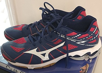 Mizuno Wave Lightning Z Volleyball Running Shoes Men s 9.5 