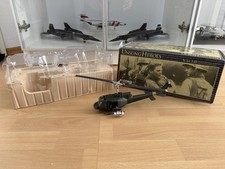 Corgi 1:48 Modell 50403 - Bell UH-1E Huey Gun...
