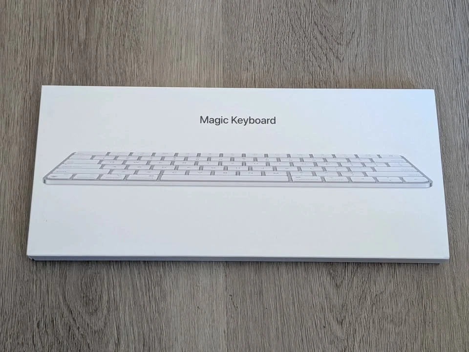 Apple Lightning English Computer Keyboards & Keypads for sale | eBay