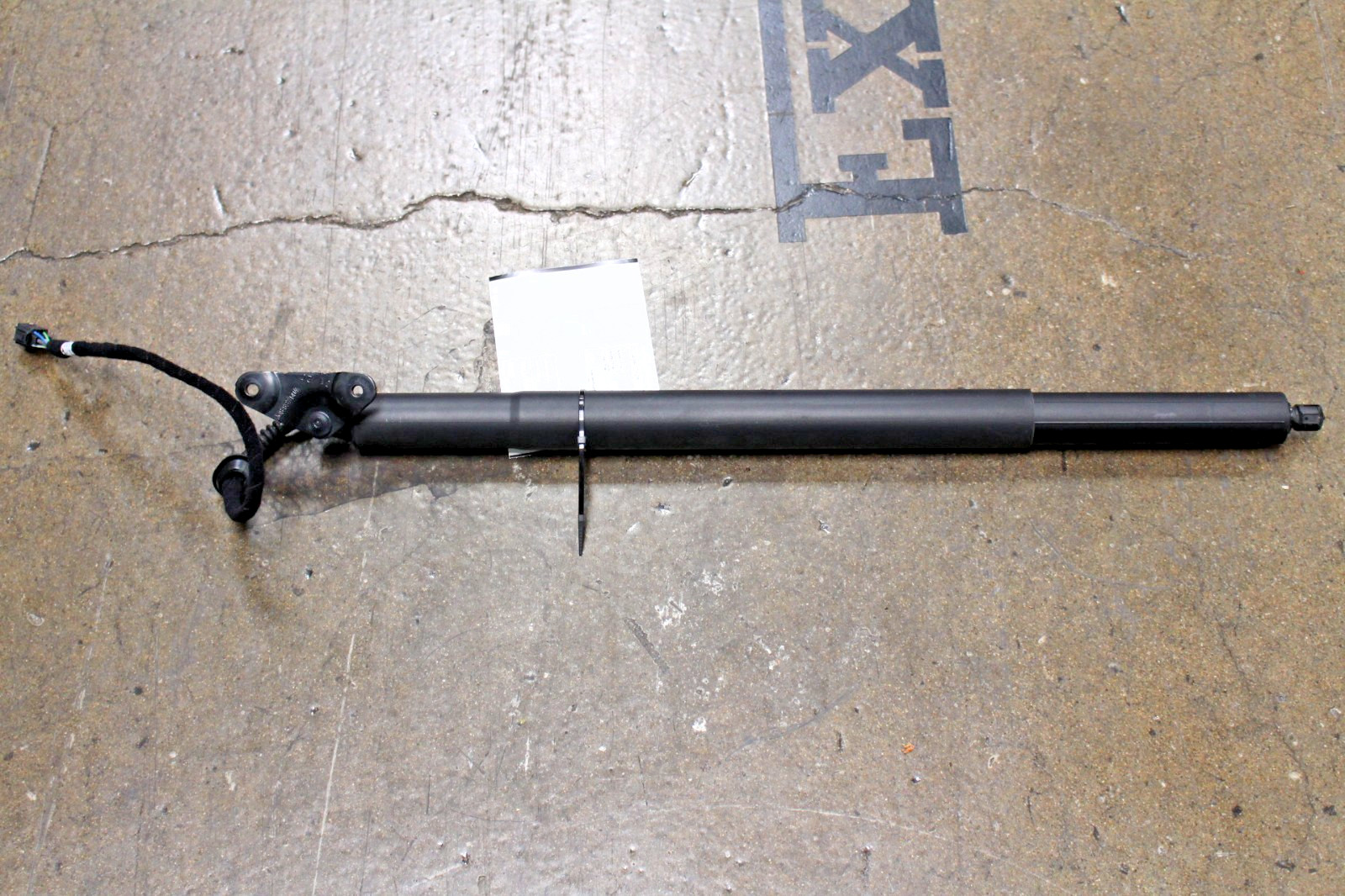 Lamborghini Urus, RH, Right, Trunk Lid Strut, Used, P/N 4ML827851E