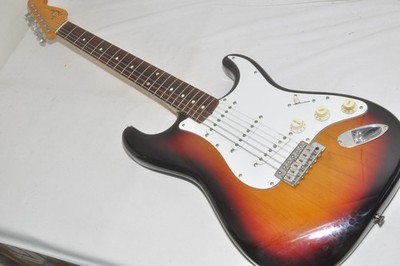 Fender Stratocaster Crafted in Japan E-Gitarre Ref No 7083