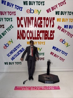 HOT TOYS TWO FACE 2.0 HARVEY DENT DARK KNIGHT BATMAN Not Complete    