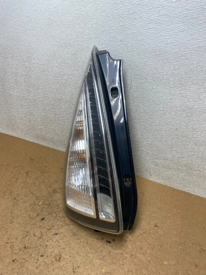 Lanterna traseira lateral esquerda Mazda 5 2008 2009 2010 driver fabricante de equipamento original T0924 DW - Imagem 2 de 4