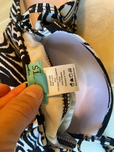 Love your assets by Sara Blakely spanx black white tankini top swim size M - Picture 6 of 6