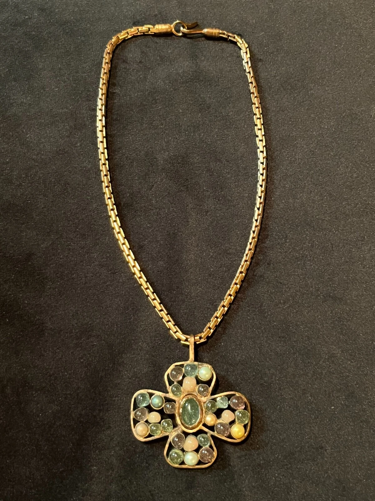 Collana CHANEL AUTENTICA Catena Cocco CC Ciondolo Raro Fiore Colore Oro Pietra Choker