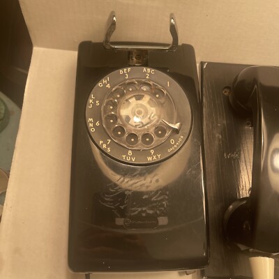 Vintage Black Bell System Western Electric 554  BMP Rotary Dial Wall Phone 5/72