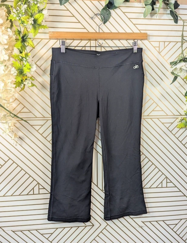 alo-yoga cool fit old style cropped capri leggings