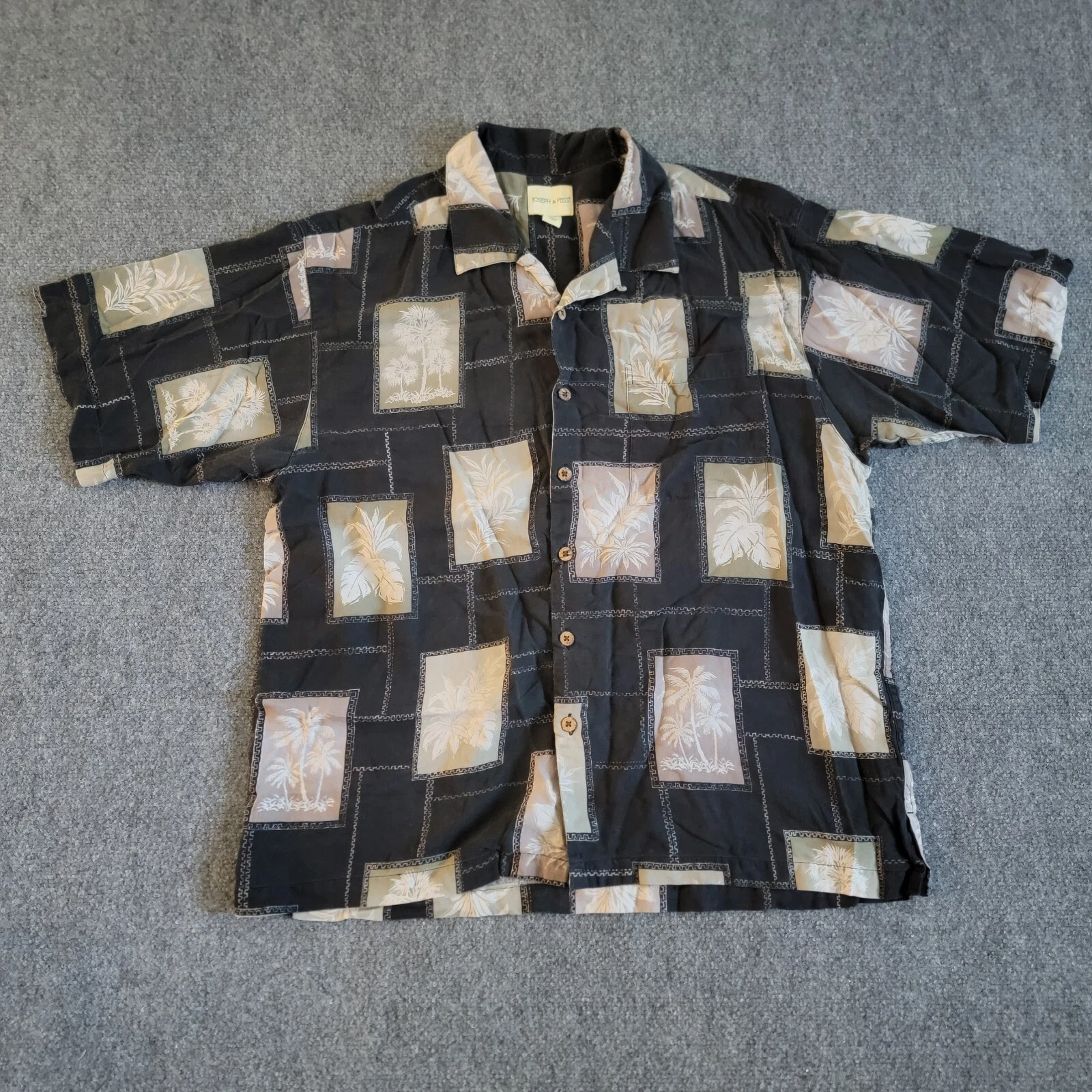 Joseph & Feiss Shirt Size XL 100% Silk Hawaiian Shirt Button Up Palm Tree Square