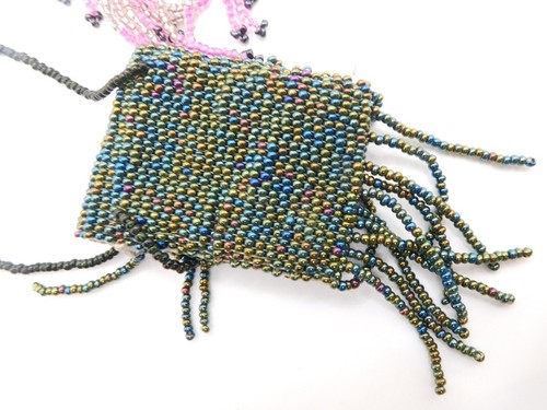 2 Seed Beaded Medicine Bag Pouch Mini Purse Necklace Bead Work Hand Crafted lot - Picture 6 of 8