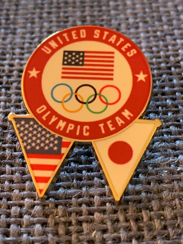 Team USA 2020 Olympic Pin Badge w/ American & Japan Flags Mint on Card