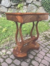 Eleganter musealer Empire Biedermeier Lyratisch Nähtisch helles Mahagoni 1820